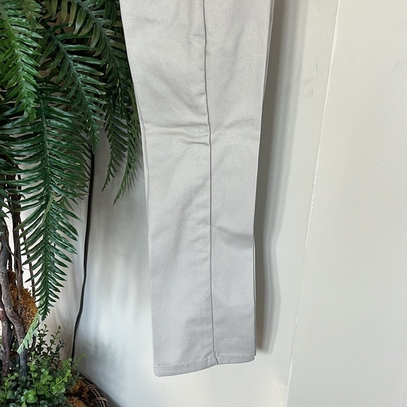 Brand New Nautica Boys School Uniform Khaki Pants Flat Front Adjustable Waist - Picture 10 of 16